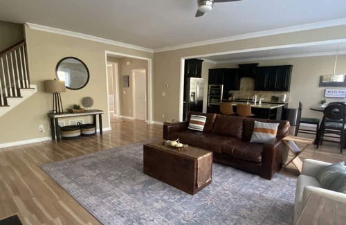 Mableton House | West Atlanta - Serene at Legacy near Downtown