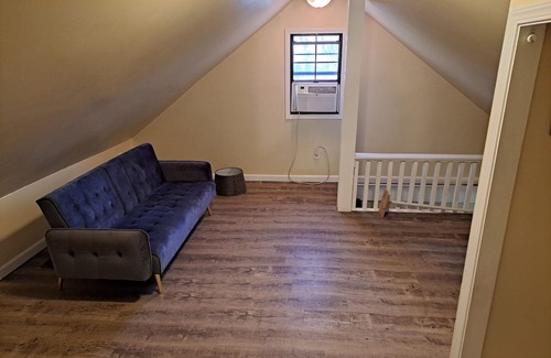 Spring Grove Village House | Charming woodside cabin feel.