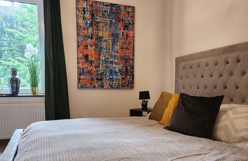 Heidhausen Apartment | Apartment 'Deluxe Apartement' with Wi-Fi