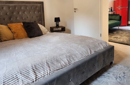Heidhausen Apartment | Apartment 'Deluxe Apartement' with Wi-Fi