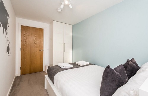 Baltic Triangle Apartment | Host & Stay | The Baltic Penthouse w/ Balcony