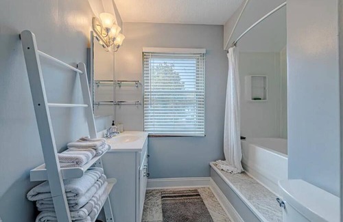 Rocky River House | Charming family home