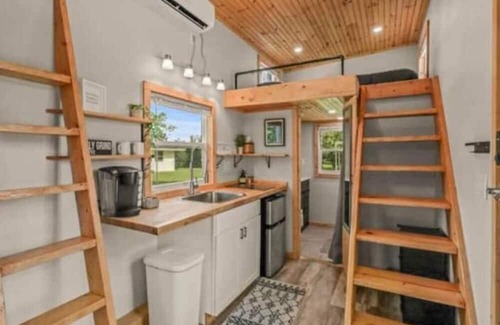 Hunt Club House | Tiny House hosted by Joe