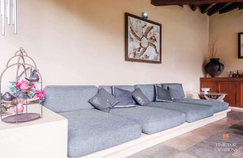 Avandaro House | NEW! Impressive Home, Heated Pool, 2 Hot Tubs, BBQ