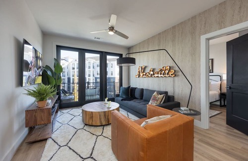 West End House | Adonis - Odyssey - Heart of Midtown
