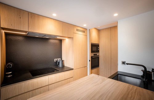 Megeve Apartment | Luxury Apartment - City Center - Balcony