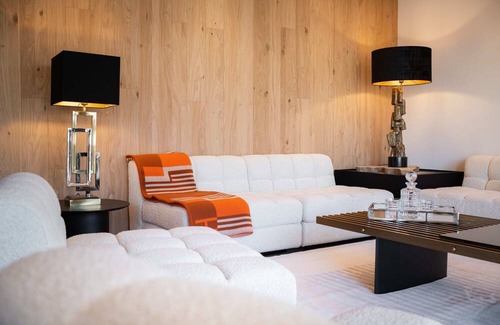 Megeve Apartment | Luxury Apartment - City Center - Balcony