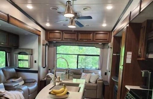 Reed Creek House | "Simply Unhitched" Lake Front RV with Swim Dock