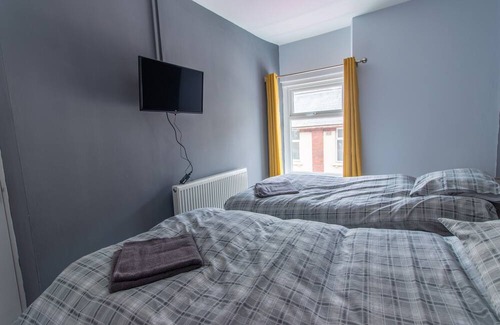 Newbridge House | Thorne House - 2 Bedroom Apartment