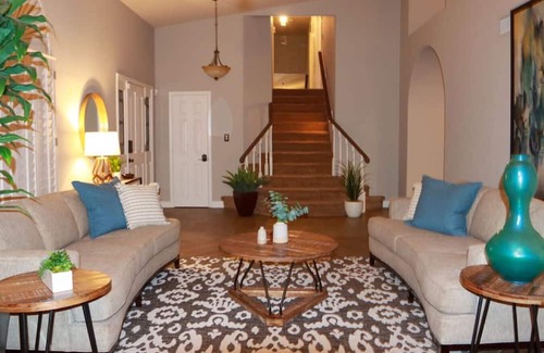 La Paz At Desert Springs House | 4BR Scottsdale Chateau with Pool Hot Tub Garage
