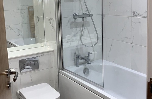 Theatreland Birmingham Apartment | 2-Bed luxury Appartment in Birmingham City Centre -5 MINS walk to New street stn