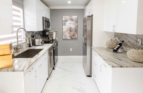 Carol City House | Safe Luxx Touch AirB&B w/many amenities to meet your travel needs!
