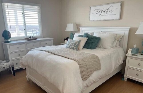 Green Creek Condo | 3 bedroom, 2 bath "SUNSET" condo in Anglesea with pool!