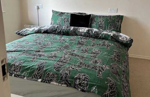 Seisdon House | Maidstone-3 bed warm and cosy home