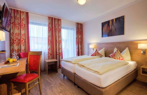Bad Endorf Apartment | Doppelzimmer Parksee