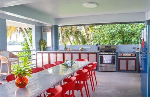 Tamuning Apartment | Beachfront 1BR - Unit 202 Ocean Villa