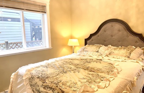 Langford House | Best place stay for holiday