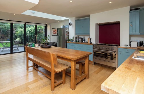 De Beauvoir Apartment | Chic 2BD House w/Garden - De Beauvoir, Hackney!