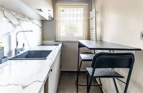 Beylerbeyi Apartment | Sea View Studio Flat Near Beylerbeyi Palace