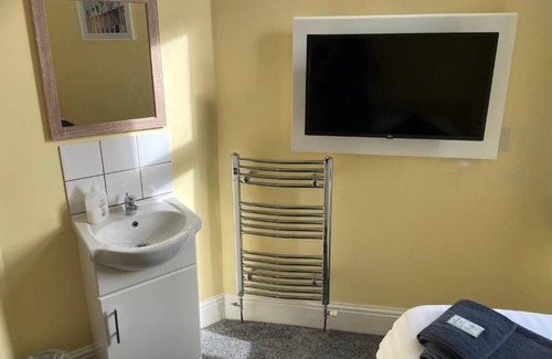 Redcar House | The Beach Side