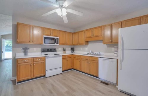 Murfreesboro House | OSborne- near VA/ soccer and baseball fields.