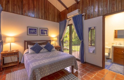 Esterillos Oeste House | Casa Tortuga - Beachfront House