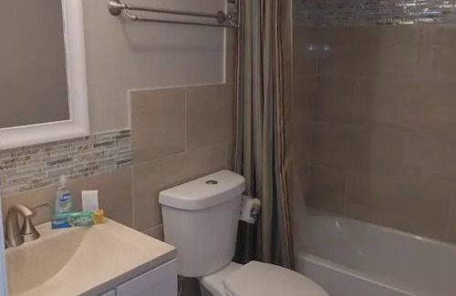 Anona Condo | 5 Min>Beach Remodeled 2 bed 2 Bath Condo With Pool and Grill and King bed!