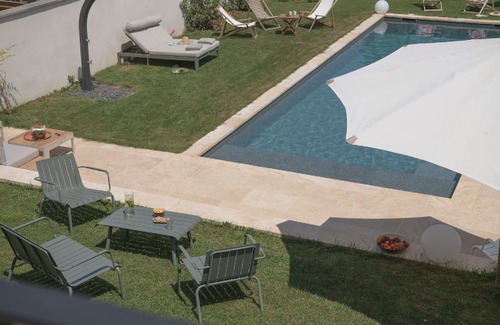 Saint-Germain-au-Mont-d'Or Cabin | Gite Loft 70m2 Atypique 2/4 persons near Lyon. Entire dwelling