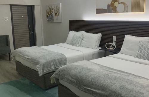 Crown Point Apartment | Modern apartment in the heart of Crown Point