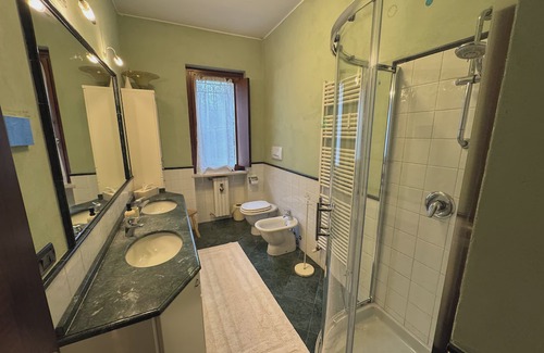 Castenedolo House | Villa La Quiete Inn -Private Pool - Parking - Wifi