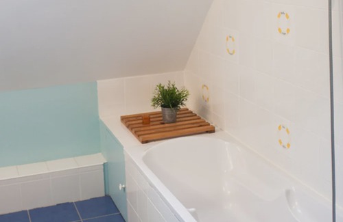 Eculleville Cottage | Charming Cottage with Patio, BBQ, WiFi & Scenic Views in La Hague