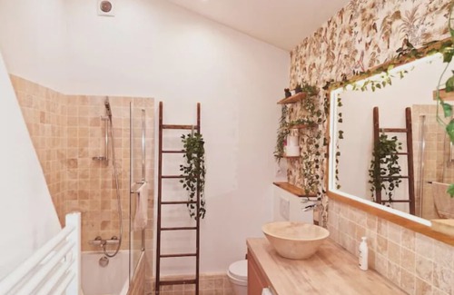 Clichy Apartment | Maison Juliette