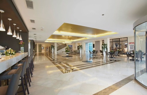 Conakry Hotel | Palm Camayenne
