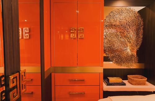 La Savina Hotel | House of Hütter - Floating Home Goldfinger