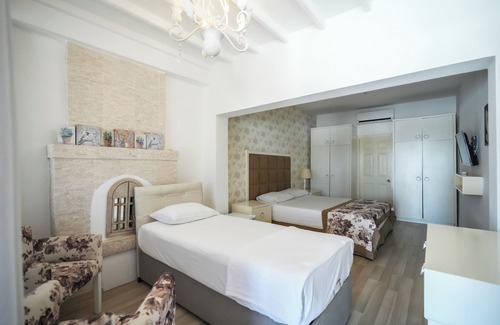 Golturkbuku Hotel | Dalgıç Otel Türkbükü