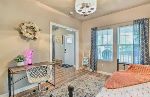 Highland Park House | Charming San Antonio Home about 4 Mi to Downtown