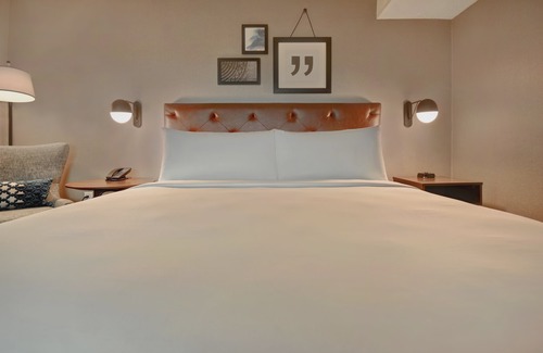 Newton Corner Hotel | Four Points by Sheraton Boston Newton