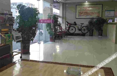 Jingxian Other | Marriott Business Hotel (Ganxian Station Branch)