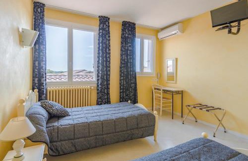 Segos Hotel | Hôtel Minvielle - Résidence Les Oliviers