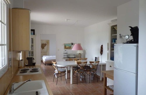 Vasles Villa | Villa with Wi-Fi, in natural surroundings