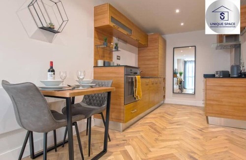 Leeds Apartment | ✪Leisure Stay✪Relocation or Business stay✪1bed