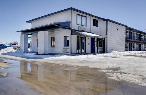 Rock Springs House | 3 Relaxing Units! Short Drive to Southwest Wyoming Airport, Free Parking