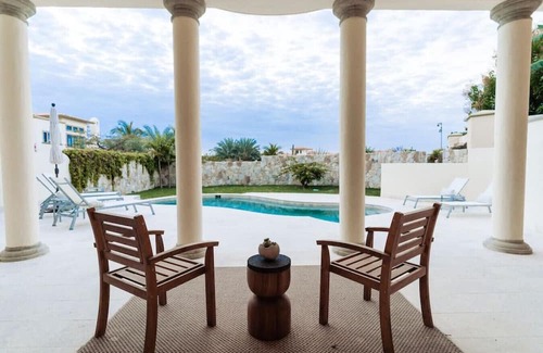 Cabo San Lucas House | Luxury Villa Retreat, Pool, 300 yards from BEACH
