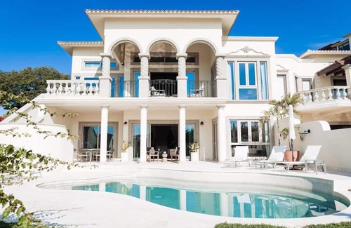 Cabo San Lucas House | Luxury Villa Retreat, Pool, 300 yards from BEACH