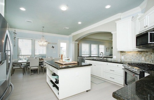 Clear Lake Shores House | Spacious, stylish & steps from the action—perfect for your next group getaway