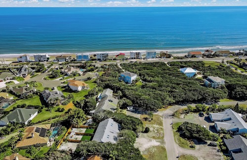 Maleza Baja House | New Trends in Ramey Aguadilla