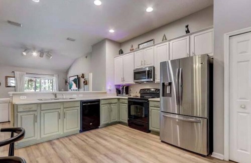 Westside House | Watermill Home