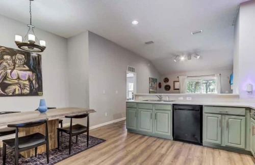 Westside House | Watermill Home