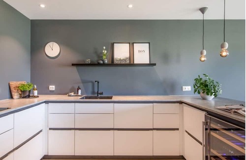 Kokstad House | Modern detached house with sauna! 6 beds. 20 min. From Oslo.