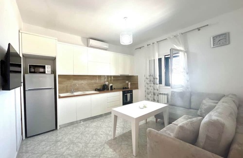 Ishem Apartment | Ishëm Greenview Apartments